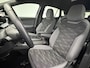 Volkswagen ID.4 Pro 77 kWh SOH 92,9% | Warmtepomp | Trekhaak | 360° Camera | Navigatie | Carplay&Android | Stuur/Stoelverwarming