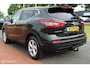 Nissan Qashqai 1.2 N-Connecta Automaat, Trekhaak, Pdc voor + achter + camera, Cruise, Clima, Donker glas, Stoelverwarming, All season banden