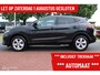 Nissan Qashqai 1.2 N-Connecta Automaat, Trekhaak, Pdc voor + achter + camera, Cruise, Clima, Donker glas, Stoelverwarming, All season banden