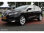 Nissan Qashqai 1.2 N-Connecta Automaat, Trekhaak, Pdc voor + achter + camera, Cruise, Clima, Donker glas, Stoelverwarming, All season banden