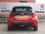 Toyota Yaris 1.5 Hybrid Executive Halflederen bekleding, Keyless Go, Two-Tone, Apple Carplay/Android Auto, Camera