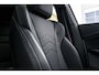 BMW IX2 eDrive20 67 kWh M Sport Edition 204 PK | Trekhaak | Panoramadak | Harman Kardon | Head-up | Elektrische stoelen |