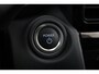 Toyota Yaris Cross 1.5 Hybrid 115 First Edition | Dodehoek detectie | Stoel-/stuurverwarming | Verwarmbare voorruit | Adaptive Cruise | Parkeersensoren voor/achter | Apple Carplay / Android Auto | Keyless | 17 inch