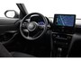 Toyota Yaris Cross 1.5 Hybrid 115 First Edition | Dodehoek detectie | Stoel-/stuurverwarming | Verwarmbare voorruit | Adaptive Cruise | Parkeersensoren voor/achter | Apple Carplay / Android Auto | Keyless | 17 inch