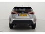 Toyota Yaris Cross 1.5 Hybrid 115 First Edition | Dodehoek detectie | Stoel-/stuurverwarming | Verwarmbare voorruit | Adaptive Cruise | Parkeersensoren voor/achter | Apple Carplay / Android Auto | Keyless | 17 inch