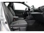 Toyota Yaris Cross 1.5 Hybrid 115 First Edition | Dodehoek detectie | Stoel-/stuurverwarming | Verwarmbare voorruit | Adaptive Cruise | Parkeersensoren voor/achter | Apple Carplay / Android Auto | Keyless | 17 inch