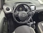 Toyota Aygo 1.0 VVT-i x-play limited 2e-Eig. & Keurig-Onderh. BOVAG-Garantie. NL-Auto.