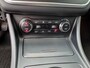 Mercedes-Benz CLA 200 Urban automaat , Apple-carplay , achteruitrijcamera , 55008 km
