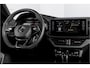 Skoda Kamiq 1.5 TSI ACT 150 PK Monte Carlo - Automaat | Pano | Dig. Cockpit | Cruise | Stoelverw. | PDC | Camera | App. Connect | ECC | Afn. Trekhaak | LM 18" |