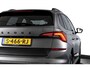 Skoda Kamiq 1.5 TSI ACT 150 PK Monte Carlo - Automaat | Pano | Dig. Cockpit | Cruise | Stoelverw. | PDC | Camera | App. Connect | ECC | Afn. Trekhaak | LM 18" |