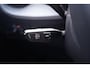 Audi Q2 35 TFSI Advanced Navi Virtual Cockpit Verwarmbare stoelen Clima 2 zones DAB-ontvangst keyless entry/start Camera 17"-lmv met 4-seizoenen banden Adaptive cruise afneembare trekhaak PDC v+a Apple-carplay stuurbediening