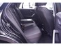 Audi Q2 35 TFSI Advanced Navi Virtual Cockpit Verwarmbare stoelen Clima 2 zones DAB-ontvangst keyless entry/start Camera 17"-lmv met 4-seizoenen banden Adaptive cruise afneembare trekhaak PDC v+a Apple-carplay stuurbediening