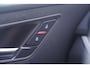 Audi Q2 35 TFSI Advanced Navi Virtual Cockpit Verwarmbare stoelen Clima 2 zones DAB-ontvangst keyless entry/start Camera 17"-lmv met 4-seizoenen banden Adaptive cruise afneembare trekhaak PDC v+a Apple-carplay stuurbediening