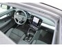 Volvo XC40 B3 Mild Hybrid Ultra Dark Black Edition | Lighting Pack | Verwarmbare Voorruit | Panoramisch Schuif-/Kanteldak | Trekhaak Semi Elektrisch Inklapbaar | Harman/Kardon | Elektrisch Verstelbare Stoelen Met Memory | Keyless | Elektrische Achterklep | 20-Inch Lichtmetalen | Verwarmbare Voorstoelen | Stuurverwarming | Adaptieve Cruise Control | Pilot Assist | Visual Park Assist incl. 360° Camera |