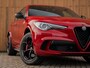 Alfa Romeo Stelvio 2.9 V6 AWD Quadrifoglio | Harman/Kardon | Rosso Competizione | Adapt. cruise | CarPlay | Carbon stuur