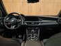 Alfa Romeo Stelvio 2.9 V6 AWD Quadrifoglio | Harman/Kardon | Rosso Competizione | Adapt. cruise | CarPlay | Carbon stuur