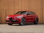 Alfa Romeo Stelvio 2.9 V6 AWD Quadrifoglio | Harman/Kardon | Rosso Competizione | Adapt. cruise | CarPlay | Carbon stuur