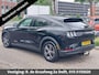 Ford Mustang Mach-E Extended RWD 98 kWh SOH 94% | Navigatie | Trekhaak | Stuur-& Stoelverwarming | Leder | Camera |