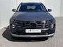 Hyundai Tucson 1.6 T-GDI HEV 215pk Premium / Nieuw model / Fabrieksgarantie tot 7-2029 / Dealer onderhouden / Navigatie / Stuur- en stoelverwarming / Elektrische klep / Adaptieve CC / 19"LM wielen /