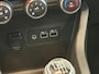 Renault Clio 1.0 TCe 90 Equilibre Airco Navigatie Cruise Control Full LED Carplay Premium Color NL Auto met historie!