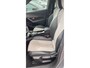 Peugeot e-2008 EV GT Pack 50 kWh | Fase 3 laden | Navigatie | Camera | Stoelverwarming | Full LED | Apple carplay | 18 Inch |