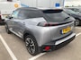 Peugeot e-2008 EV GT Pack 50 kWh | Fase 3 laden | Navigatie | Camera | Stoelverwarming | Full LED | Apple carplay | 18 Inch |