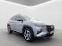 Hyundai Tucson 1.6 T-GDI 265pk PHEV Comfort Smart 4WD | Climate | Camera | Carplay | Keyless | Navigatie | Full - Led | Elek. Klep | Winterpakket | 19" Lichtmetaal | Krell Audio | Digitale Cockpit | Parkeer Assistent | Adapt. Cruisecontrol