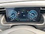Hyundai Tucson 1.6 T-GDI 265pk PHEV Comfort Smart 4WD | Climate | Camera | Carplay | Keyless | Navigatie | Full - Led | Elek. Klep | Winterpakket | 19" Lichtmetaal | Krell Audio | Digitale Cockpit | Parkeer Assistent | Adapt. Cruisecontrol