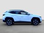 Hyundai Tucson 1.6 T-GDI 265pk PHEV Comfort Smart 4WD | Climate | Camera | Carplay | Keyless | Navigatie | Full - Led | Elek. Klep | Winterpakket | 19" Lichtmetaal | Krell Audio | Digitale Cockpit | Parkeer Assistent | Adapt. Cruisecontrol