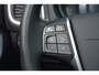 Volvo V40 T2 Nordic+ | AUTOMAAT | Navigatie | Afneembare Trekhaak | Lichtmetalen velgen | Parkeersensoren achter | Stoelverwarming | Koplampreinigingssysteem | Standkachel | Volvo on Call | Climate Control | Cruise Control |