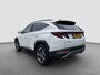 Hyundai Tucson 1.6 T-GDI PHEV Comfort Smart 4WD | Climate | Camera | Carplay | Keyless | Navigatie | Full - Led | Elek. Klep | Winterpakket | 19" Lichtmetaal | Digitale Cockpit | Parkeer Assistent | Adapt. Cruisecontrol