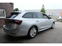 Skoda Octavia Combi 1.0 e-TSI Business Edition, DSG, Trekhaak, Virtual, Camera,Elek.klep, Zeer mooi, Rijklaarprijs incl. garantie.