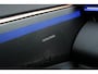 Lynk & Co 08 1.5 More | 200km Hybride | Stoelmassage, Verwarming en Ventilatie | Panoramadak | Matrix LED | Harman Kardon | 360° Camera | Getint glas | Bestuurdersstoel met geheugen | Sfeerverlichting | Apple Carplay | Dodehoekassistent | Adaptive Cruise Contol