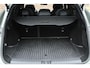 Lynk & Co 08 1.5 More | 200km Hybride | Stoelmassage, Verwarming en Ventilatie | Panoramadak | Matrix LED | Harman Kardon | 360° Camera | Getint glas | Bestuurdersstoel met geheugen | Sfeerverlichting | Apple Carplay | Dodehoekassistent | Adaptive Cruise Contol