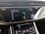 Audi Q8 60 TFSI e quattro Pro Line S Competition 490 PK | S-line | 360 Camera | Panoramadak | Vierwielbesturing | Bang & Olufsen Advanced 3D | Climate Control | Navigatie | Trekhaak | Stoelverwarming voor en achter | Lichtmetalen velgen | SQ8 Diffusor |