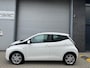 Toyota Aygo 1.0 VVT-i x-cite [Achteruitrijcamera | Carplay | Airco | Volledig OH]
