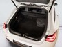 Mercedes-Benz CLA Shooting Brake 250 e AMG Line Panorama dak