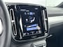 Volvo XC40 T4 Recharge Plus Bright | 18" | Elektr. verst. Stoelen | Adaptieve Cruise | BLIS | Keyless | Stoel/Stuurverwarming | Elektrische Achterklep | Parkeercamera | Parkeerverwarming