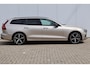 Volvo V60 2.0 T6 Plug-in hybrid AWD Plus Dark | Harman Kardon | Trekhaak | BLIS | Bright Dusk | 19" |