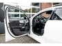 Mercedes-Benz A-klasse 180 Business Solution AMG | Panorama | Widescreen Display | Camera | Night Package | Sfeerverlichting | Memory | LED |