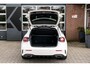 Mercedes-Benz A-klasse 180 Business Solution AMG | Panorama | Widescreen Display | Camera | Night Package | Sfeerverlichting | Memory | LED |