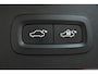 Volvo XC40 T2 R-Design | Adaptieve cruise control | High Performance audio | Achteruitrijcamera | Keyless Entree | | BLIS | Parkeersensoren voor + achter |