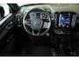 Volvo XC40 T2 R-Design | Adaptieve cruise control | High Performance audio | Achteruitrijcamera | Keyless Entree | | BLIS | Parkeersensoren voor + achter |