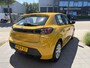 Peugeot 208 1.2 PureTech Active l Camera