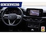 Volkswagen T-Roc 1.5 TSI 3x R-Line|IQ-LIGHT|PANO|CAMERA|BEATS|KEYLESS|STOELVERW.|CARPLAY
