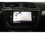 Volkswagen Tiguan 1.5 TSI Comfortline Business Trekhaak | Navigatie | Parkeercamera | Lichtmetalen Velgen