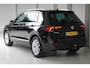Volkswagen Tiguan 1.5 TSI Comfortline Business Trekhaak | Navigatie | Parkeercamera | Lichtmetalen Velgen