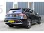 Mercedes-Benz EQC 400 4MATIC Business Solution AMG 80 kWh Rijklaarprijs-Garantie SOH 94.42 Panorama dak Trekhaak Camera Led Sport interieur