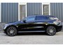 Mercedes-Benz EQC 400 4MATIC Business Solution AMG 80 kWh Rijklaarprijs-Garantie SOH 94.42 Panorama dak Trekhaak Camera Led Sport interieur