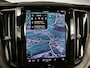 Volvo XC60 2.0 T6 Plug-in hybrid AWD Plus Bright 350PK SOH 95,9% | Elek. Trekhaak | Panoramadak | Adaptieve Cruise Control | Memory Seats | Leder| Dodehoekdetectie